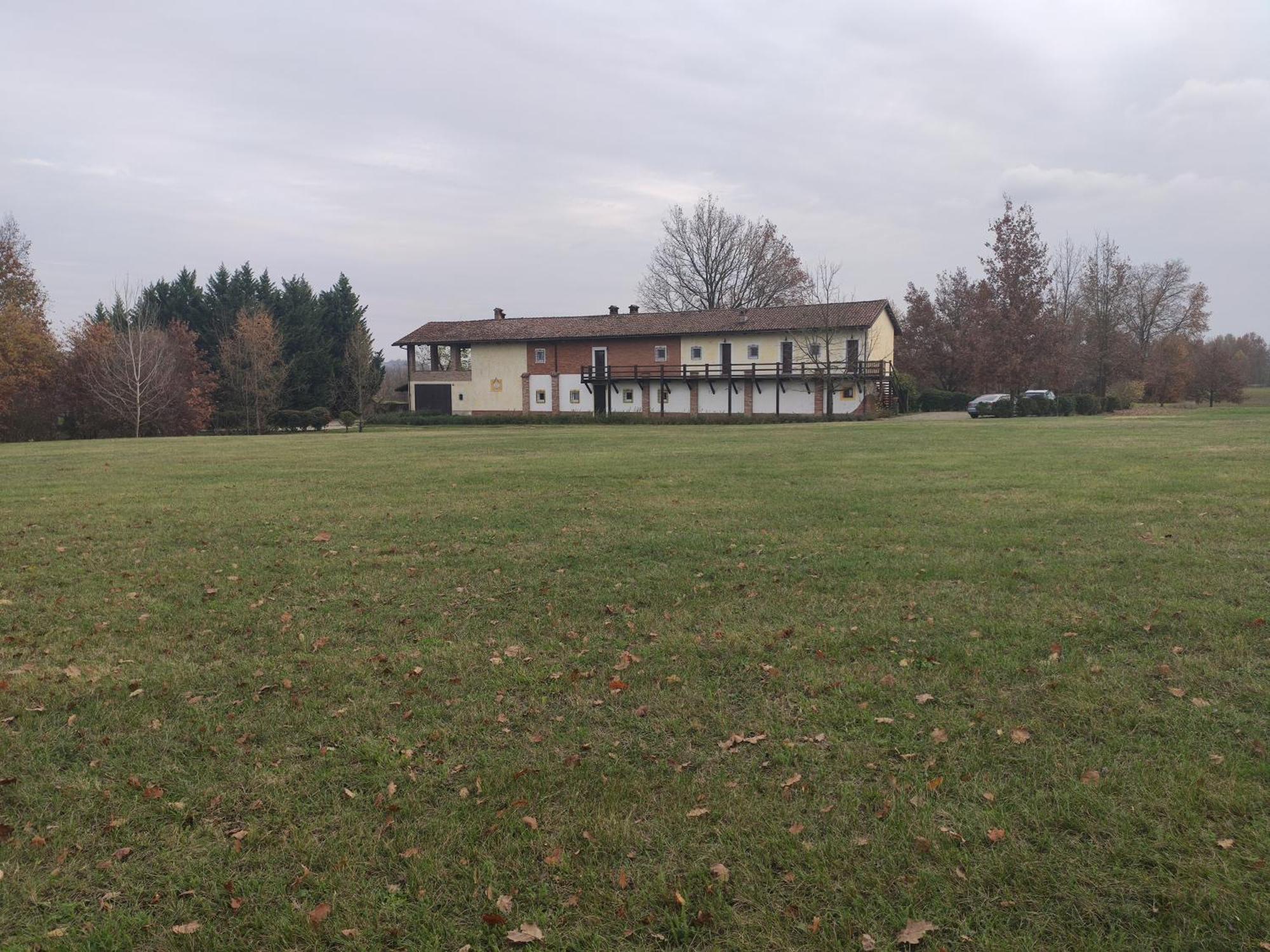 Guest House La Carolina Tigliole Экстерьер фото